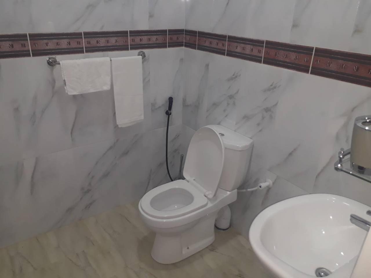 Villaflorence Kadawatha エクステリア 写真